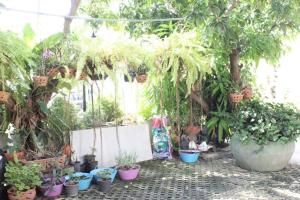 Thanyachatra Boutique.