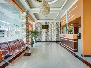 OYO 3157 Grand City Inn