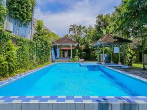 Hotel O Ari Beach Inn