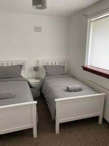 3 bedroom detached house, close to Glasgow