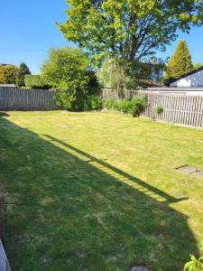 3 bedroom detached house, close to Glasgow