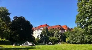 Zimmer mit Parkblick - Heslach