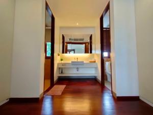 Pranaluxe 4 Bedroom Pool Villa C6