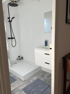 B&B / Chambres d'hotes L-Entracte : photos des chambres