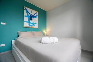 Modern & Stylish Apartment-2BR - NV-518