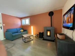 MARGUERITE GAP Jardin Piscine chauffée - Pelleautier