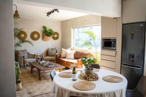 The Asvati - Chic two bedroom apartment in Green Point