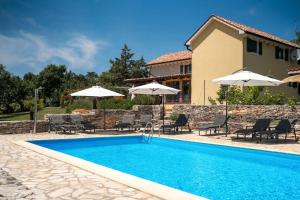 Villa Nina by Briskva