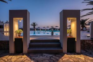 Georgia Vicky Studios & Apartments