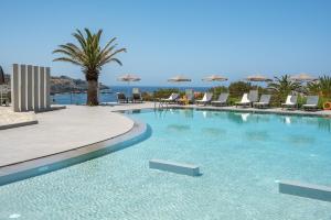 Georgia Vicky Studios & Apartments