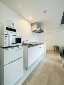 b hotel Arts Dobashi - Modern 1 BR apartment good for 6 people