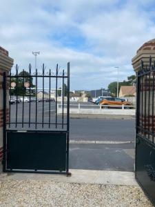 Maisons de vacances Maison cosy en plein coeur de Ouistreham : photos des chambres