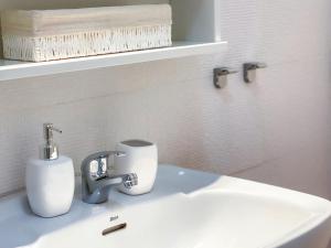 Harmony Beach Views Home with Terrace