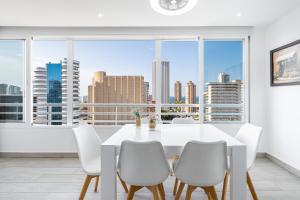 Torre Domo 9-D Levante Beach