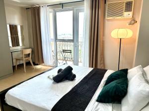 St Mark Residences Venice Mckinley Hill Taguig