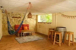 Charmante maison de village atypique - Souspierre