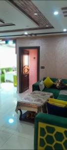 إقامة حي المطار شارع 80