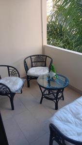 kensington Square Apartment 12