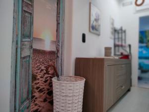 To spitaki the little house