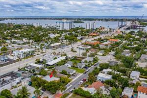 Relax in Hacienda de Paradise in SoSo West Palm Beach