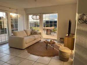 Boho appartement dans villa à Grandson - Donneloye