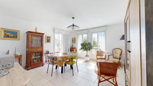 Appartements Le Lys de Mer 300 m plage pour 4 personnes : photos des chambres