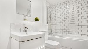 Oceanic Bliss with FREE PARK and Netflix