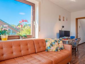 Hillside View Apartment