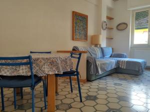 Gemma ligure, Levanto