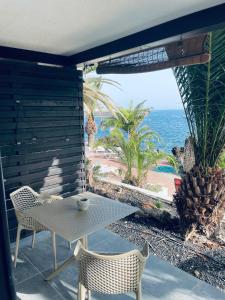 Ocean shore apartment 1