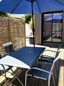 Maisons de vacances Maison des sables piscine chauffee 2 chambres 100m des plages : photos des chambres