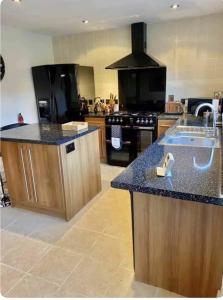 Beautiful 4 bedroom Townhouse minutes from Belfast City Centre