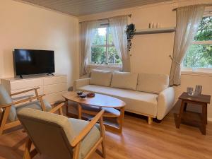 Charming Apartment steps from city center