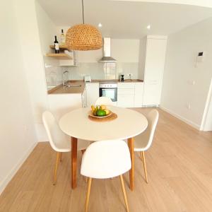 Cozy-Central Apartment4