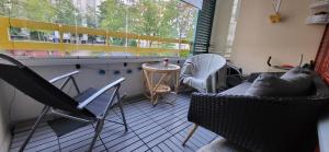 Cosy Big 2 room kitchen bathtub parking big TV