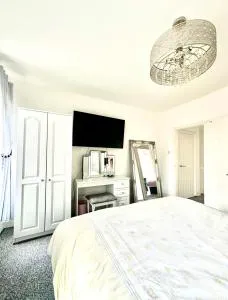 Arthur Street, Stylish 3 Bedroom House - Anlaby