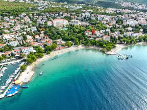 Apartments Jarmila Crikvenica Croatia BeachFront 