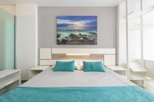 1st Line Pretty Studio Las Canteras