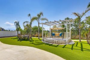 Mtn-View Gem with Private Yard Luxe Beaumont Home