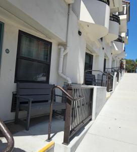 2 Queen Classic, Street View room in Casablanca Inn on The Beach