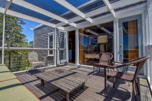 National Seashore w Modern Architecture