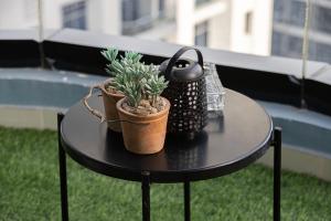 2BR Steps from JBR Beach