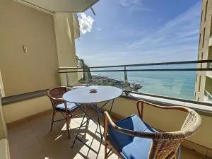 Appartement central avec balcon, parking privé - FR-1-361-66 - 格朗维尔