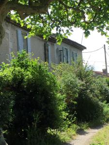 Maisons de vacances Maison De Village St Remy de Pce : photos des chambres