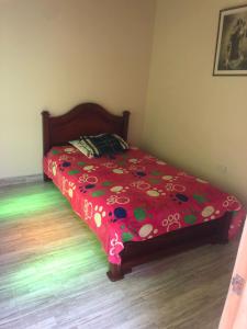 habitación amoblada en sonson antioquia colombia