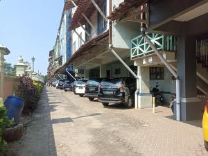 CARITA BEACH Selatan