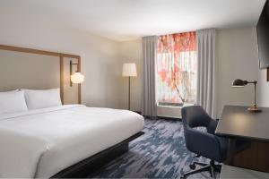 King Room room in Fairfield Inn & Suites Columbia Northeast