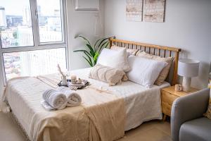 Cebu IT Park Pool Wifi 24h Checkin - 3hvězdičkové hotely ve městě Carreta