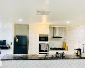 Welcome to Sunny Sanctuary