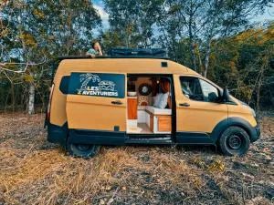 VAN AMÉNAGÉ full équipé - 勒唐蓬